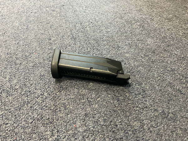 Pre owned - WE littlebird mags