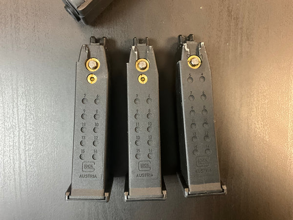 Pre Owned - Umarex Glock 19 Gen4 & 2 Extra Magazines