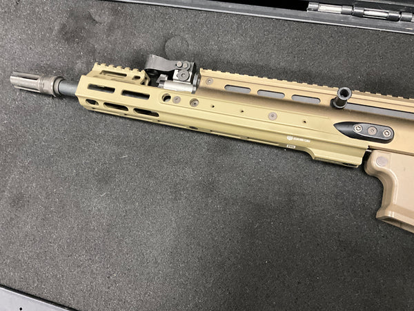 Pre Owned - Tokyo Marui SCAR - H Next Gen Recoil AEG 7 x Mags